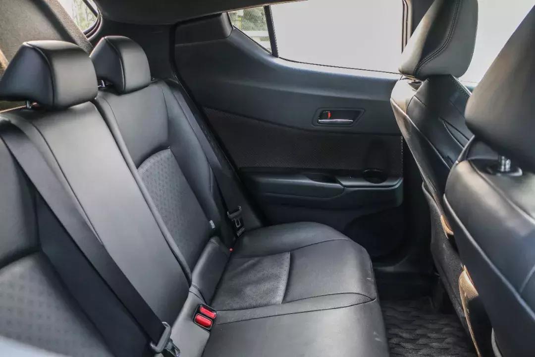 一汽丰田奕泽2.0l奕享版试驾 (2021款奕泽奕享版试驾)