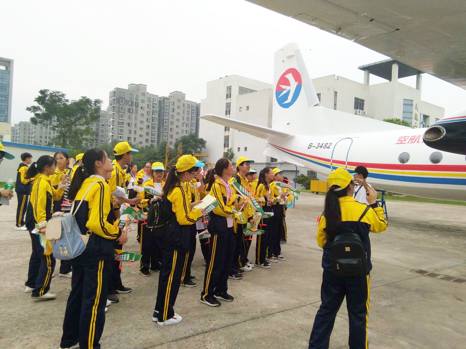 鍜屽悎鑷冲杽,鍜屽悎鑷冲杽绔嬪痉鏍戜汉鐭ヨ鍚堜竴