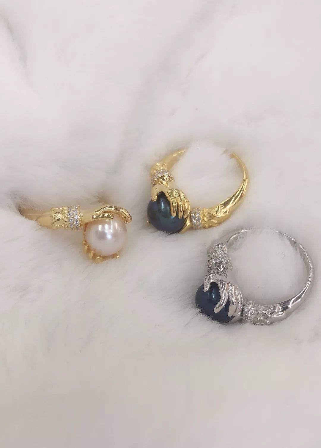 邓紫棋同款蛇形戒指,戒指不能戴太满