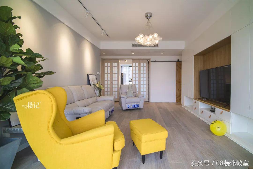 两个90后小青年，不爱极简，却偏要做「收纳达人」