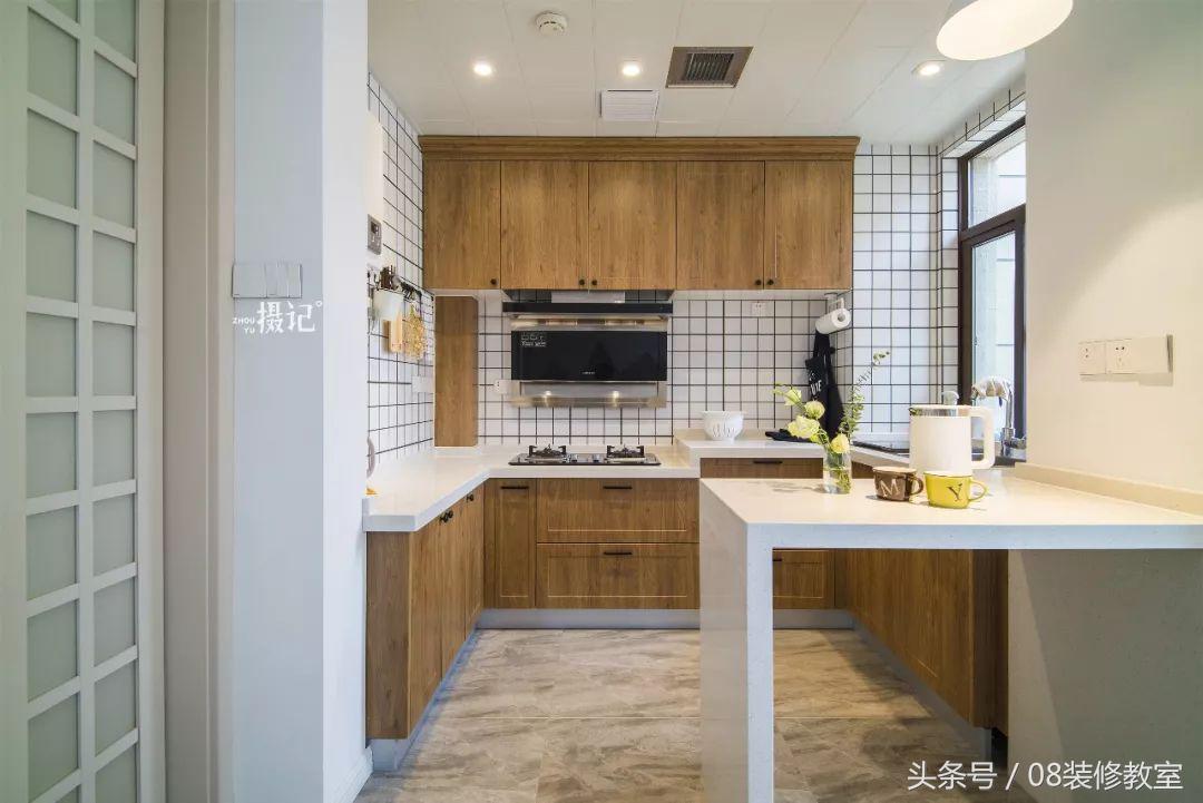 两个90后小青年，不爱极简，却偏要做「收纳达人」