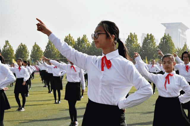 渭南桃园小学运动会开幕式,渭南小学生运动会开幕式