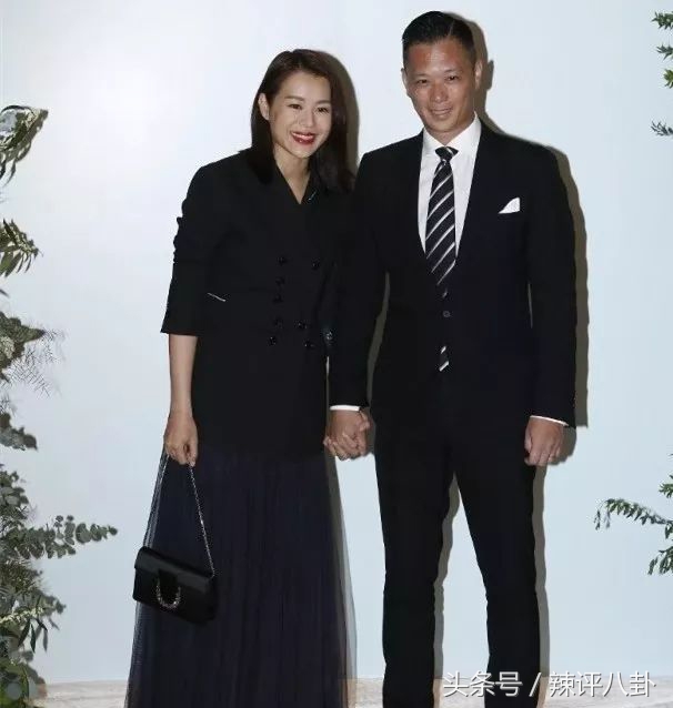 苟芸慧和老公视频,李亚男苟芸慧钟嘉欣