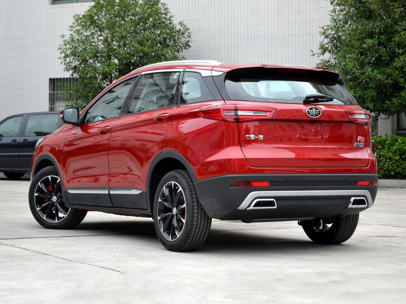 一汽森雅r920171.6手动,一汽森雅r92018款1.2t的车评