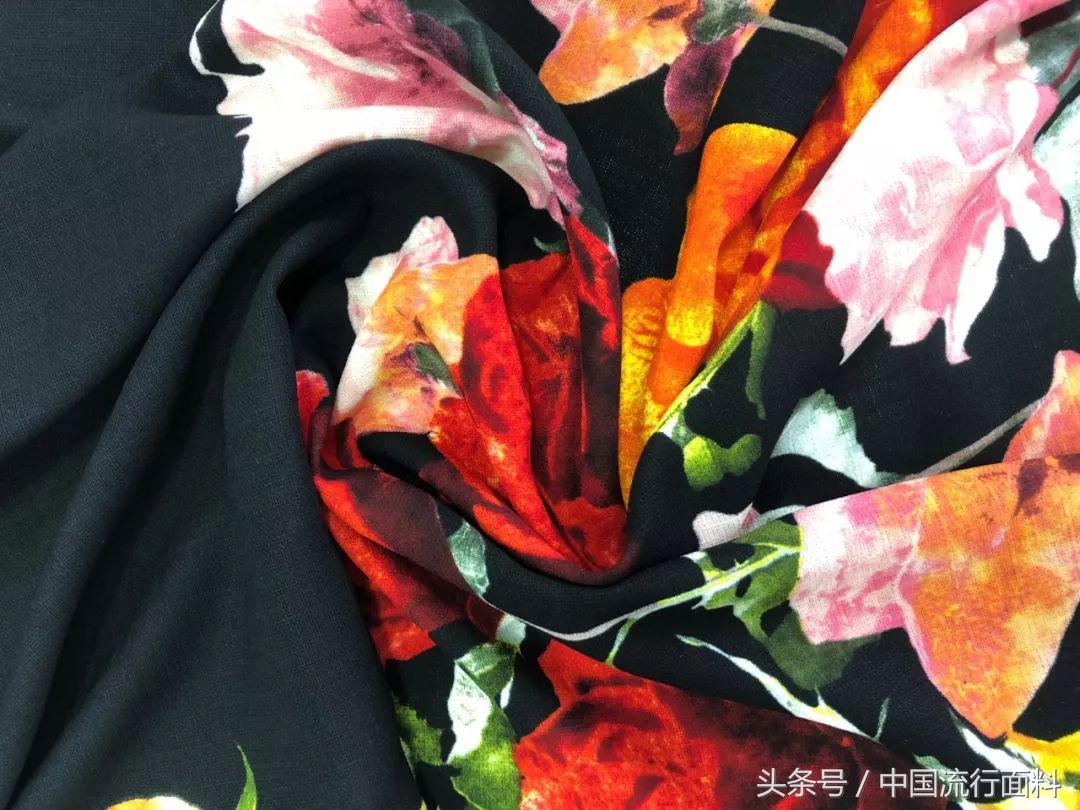 女装趋势新品,女装时髦款式