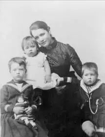 玻尔：丹麦国脚踢进奥运会斩获银牌，跨界当数学家还是菲尔兹主席