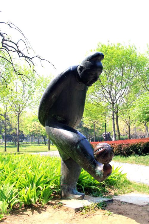 足球诞生年,现代足球的起源简短介绍