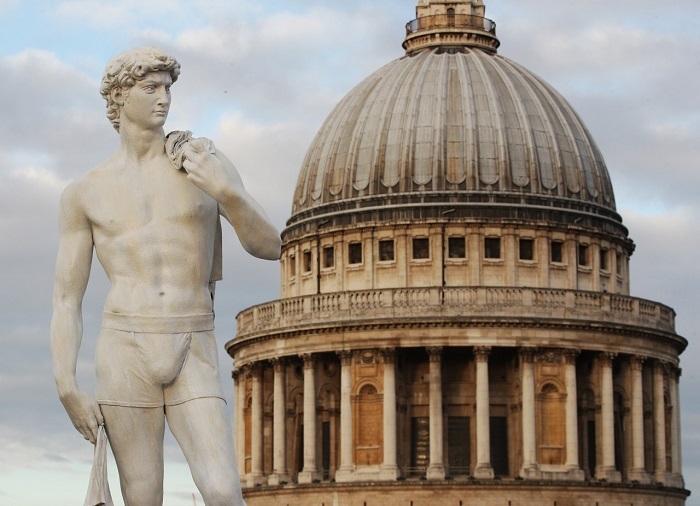 明明是家正经的科技公司,却偏爱恶搞艺术