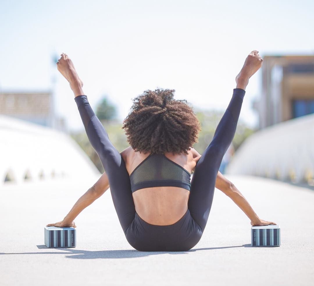 生理期痛到极致应该怎么办,生理期止痛瑜伽体式