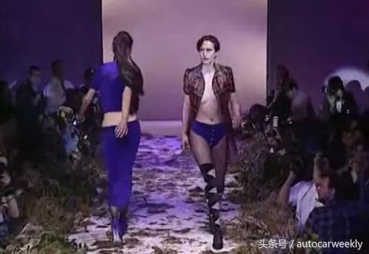 冬季格子衫搭配,格子衫的正确打开方法