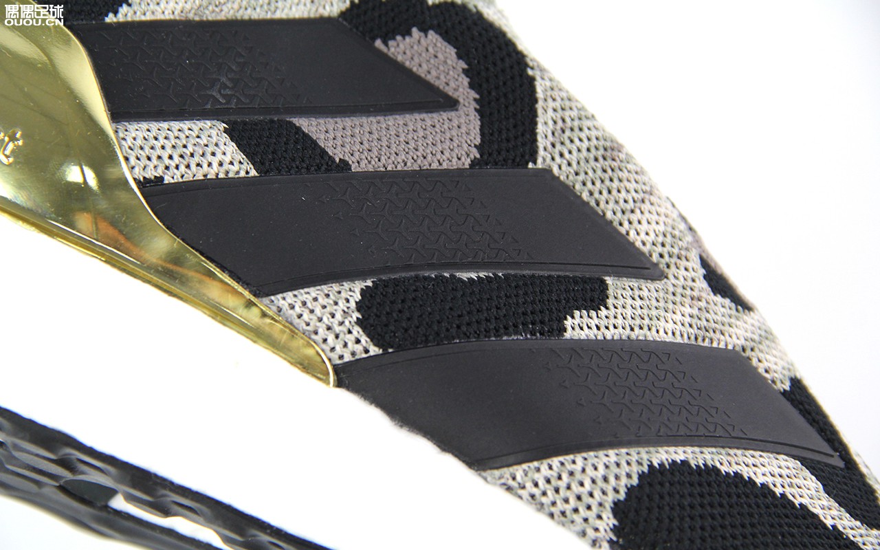 最流行的三双鞋子,最近很火的两双鞋