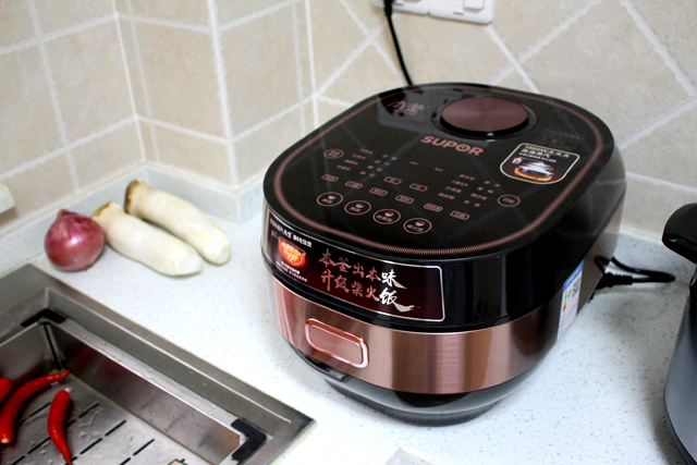 2299元究竟贵在哪里？苏泊尔蒸汽本釜IH电饭煲评测！