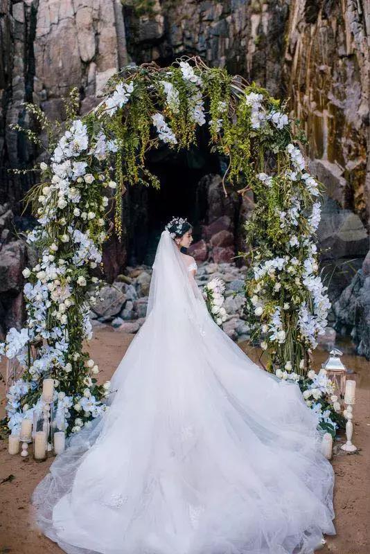 小夫妻卖掉老家房子,小夫妻卖掉房子去内蒙古