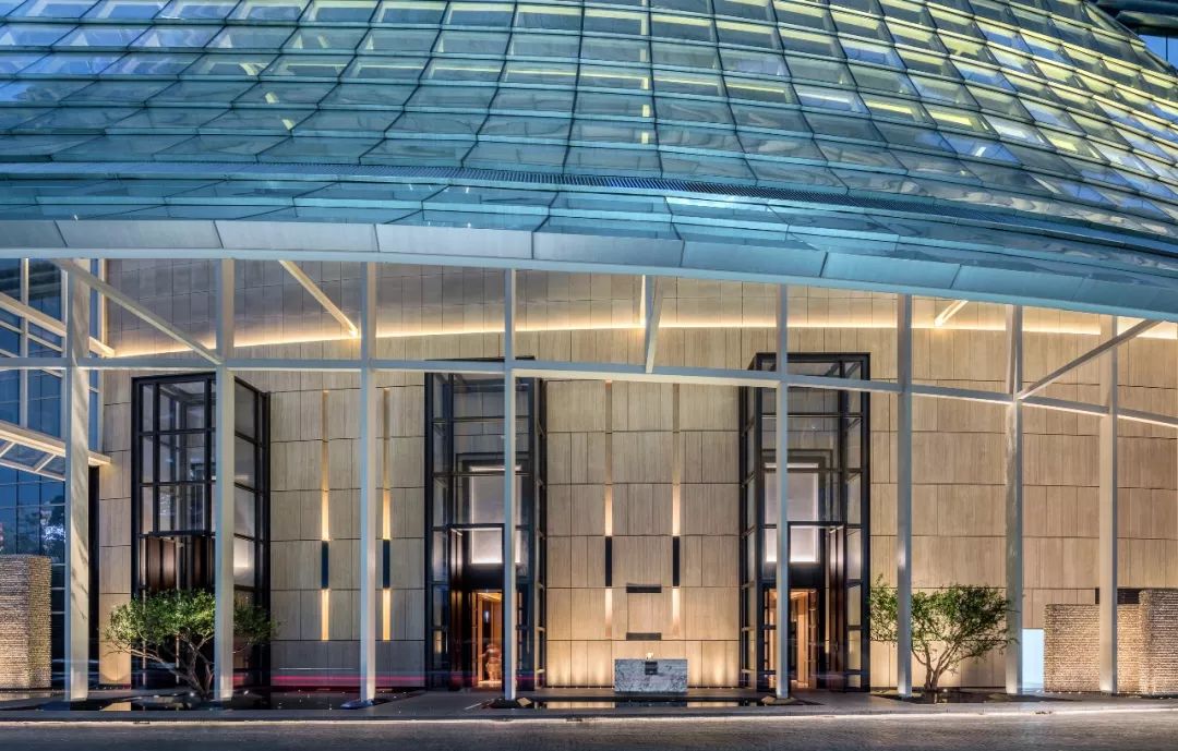 佛山罗浮宫索菲特酒店高山流水,佛山索菲特罗浮宫酒店附近美食