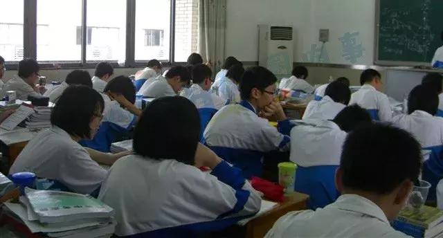 想去华英学校读书有什么办法,入读华英学校