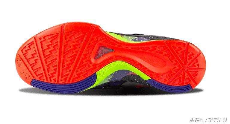 1988年nike球鞋,1998年匹克篮球鞋