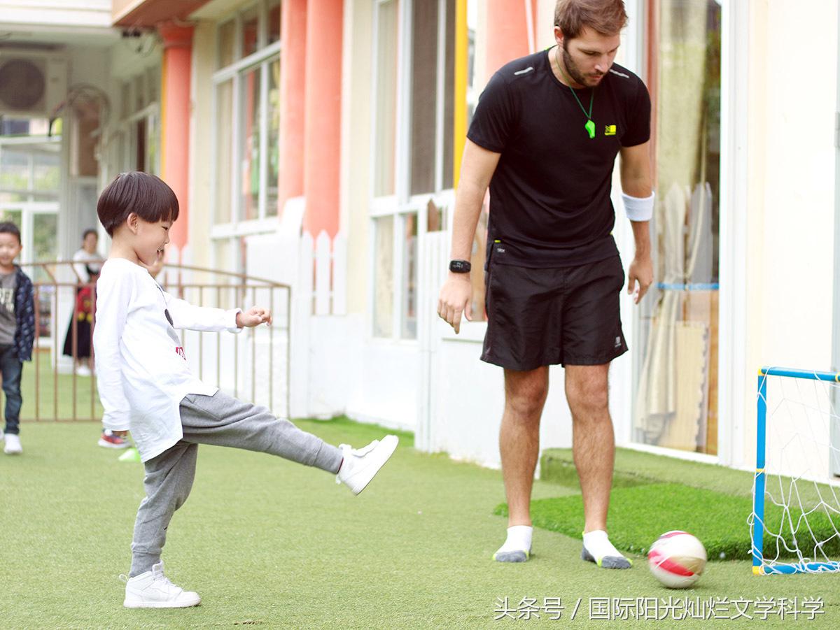 足球兴趣课总结语,足球兴趣课教案