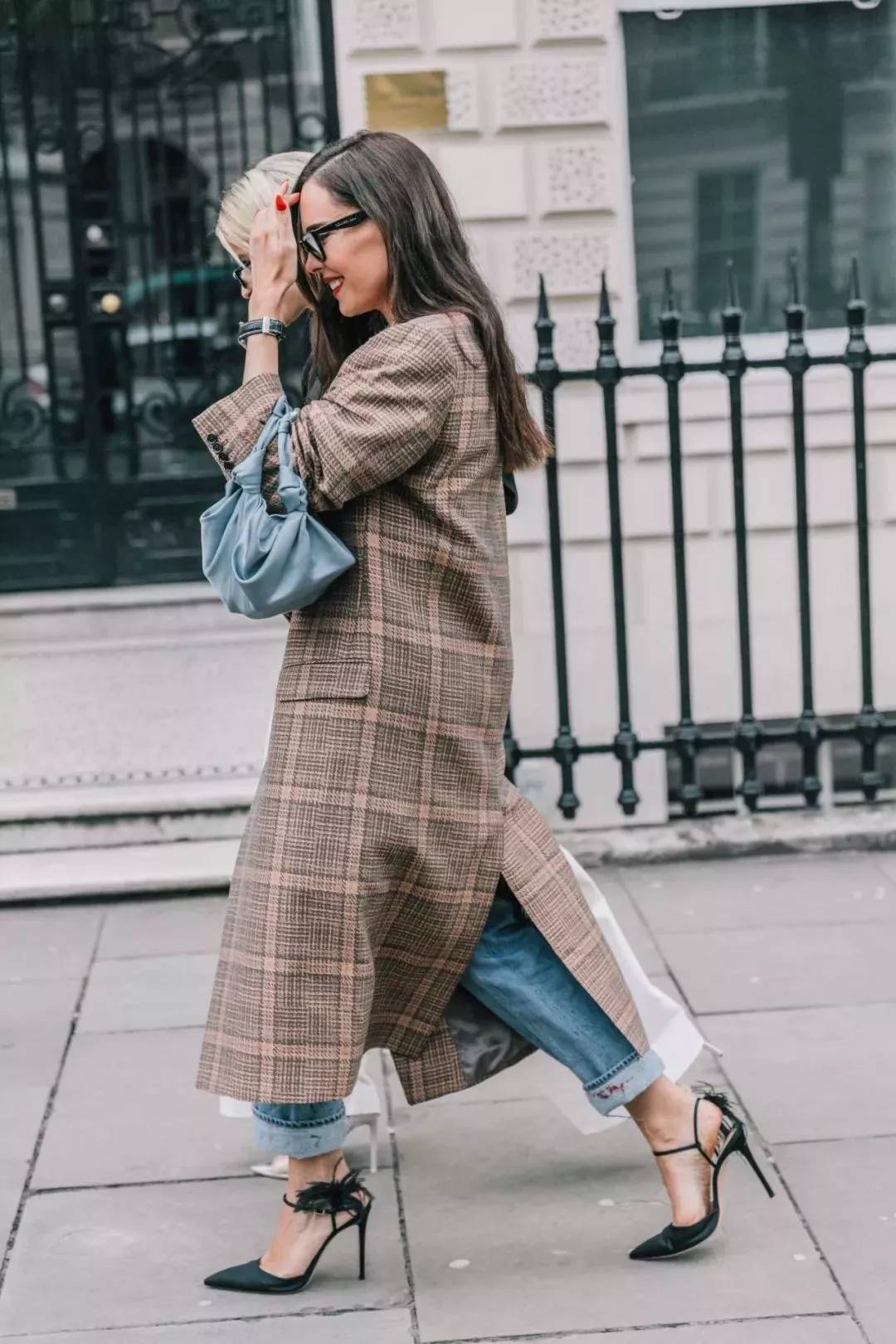 2022最流行的大衣款式,今年最流行的爆款大衣