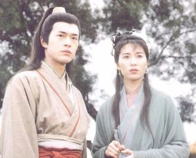 总结金庸武侠的几句诗,金庸武侠小说古诗词欣赏