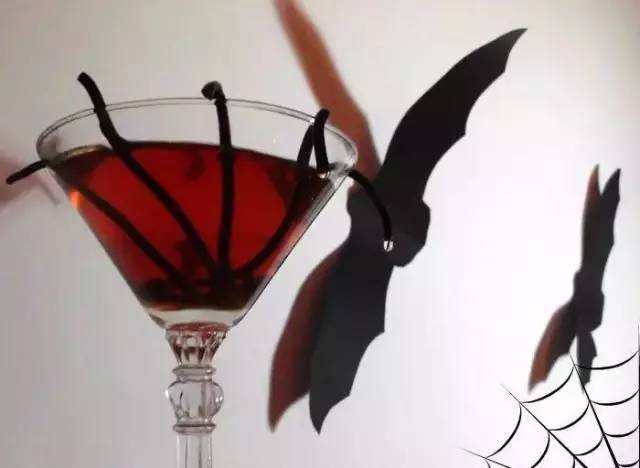 万圣节鸡尾酒来袭，非战斗人员请迅速撤离！