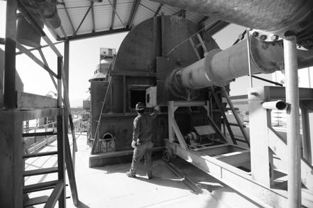 老旧工业区发展,老工业基地振兴新动能