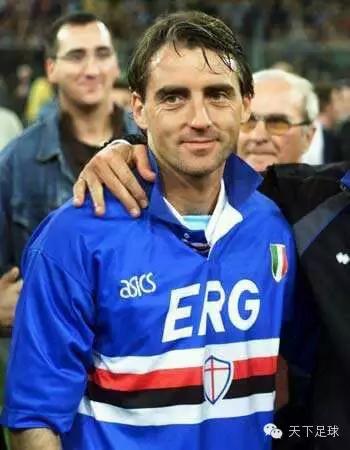 天下足球十大催泪旁白马拉多纳,天下足球新十大催泪旁白