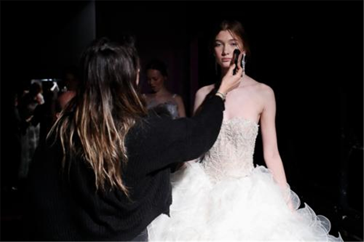 「图集」不来米兰你永远不会知道，婚纱可以有多美！