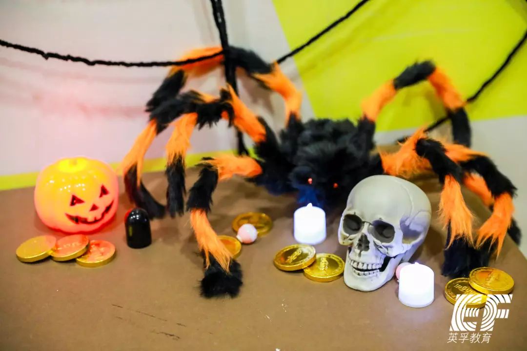 HappyHalloween｜英孚万圣狂欢夜，他们究竟经历了什么？