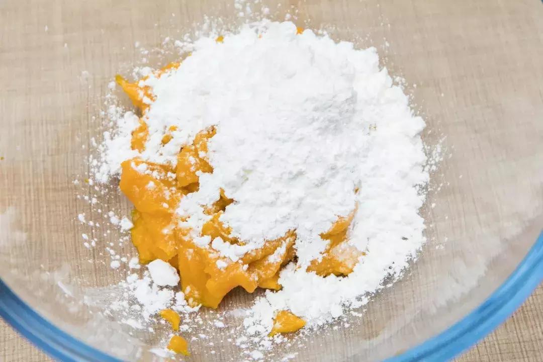 辅食南瓜奶酪小饼,辅食南瓜小饼干