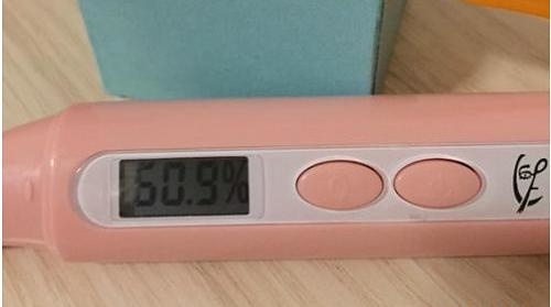 佰草集的大白泥面膜里面带的泡沫,佰草集大白泥面膜典萃版与瓷意版