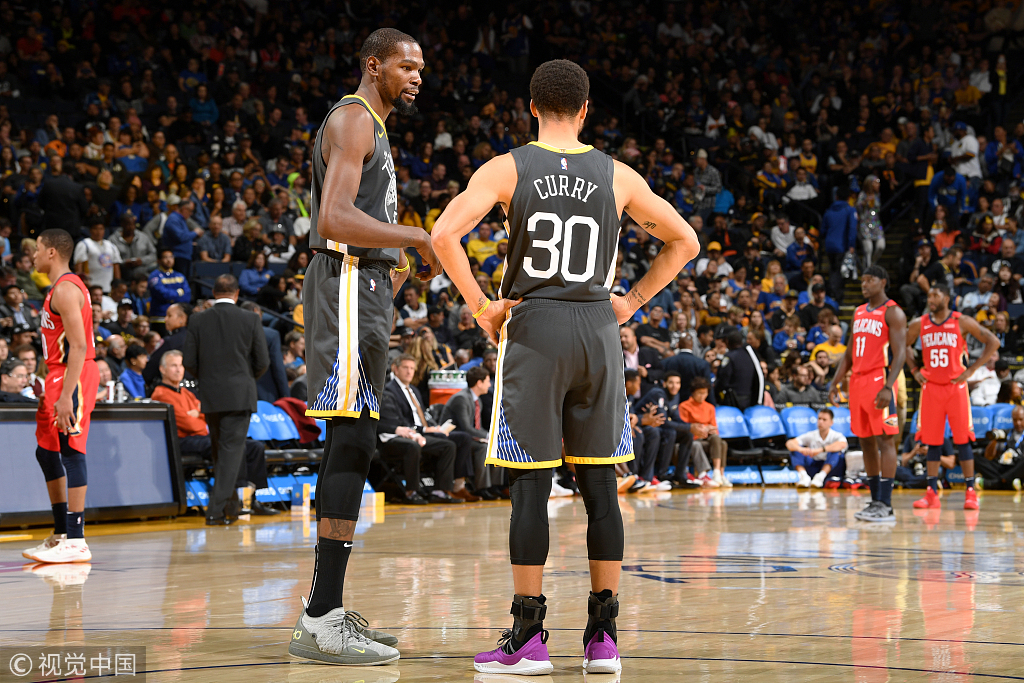 NBA今日球鞋精选：库里唐斯上脚万圣节特别款罗斯50分战靴诞生