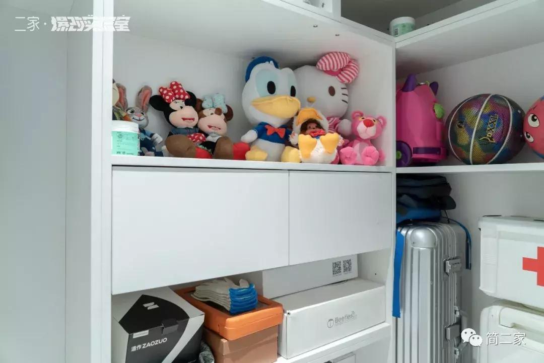 客餐厅隔断玄关加鞋柜,入门玄关改造餐厅