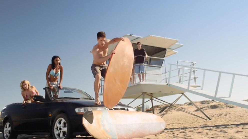 恐怖电影女子被怪物啃食,美国经典恐怖片变异的食人怪物