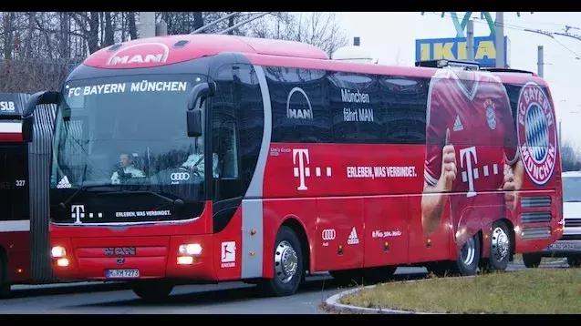 世界杯球队巴士车,世界杯参赛球队的大巴车