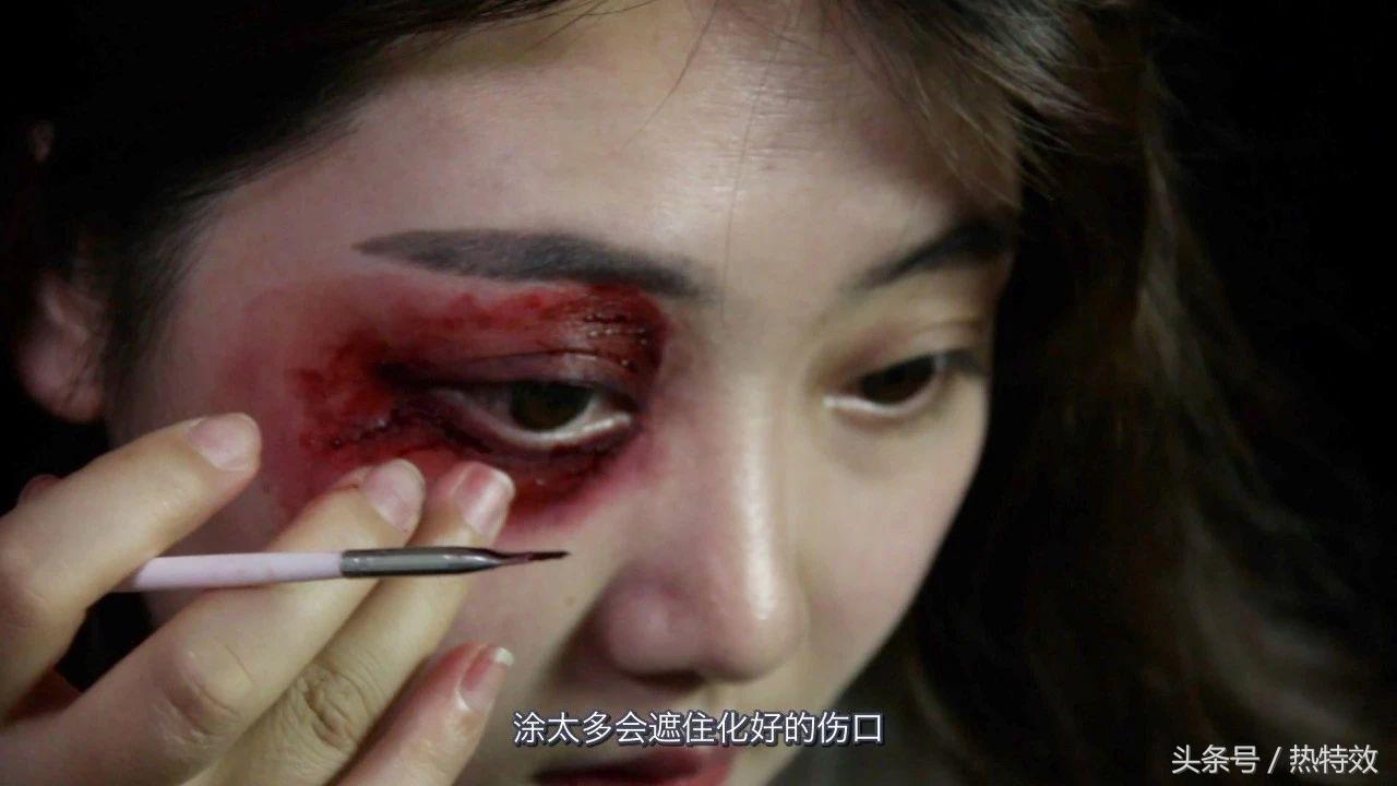 眼睛周围淤青如何化妆遮盖,眼睛淤青化妆教程