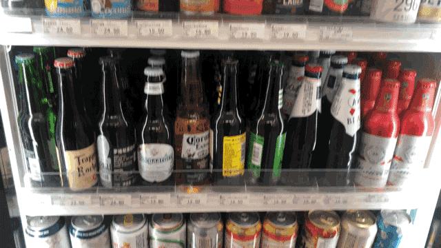 在便利店就能买到的啤酒,在便利店买了一罐啤酒