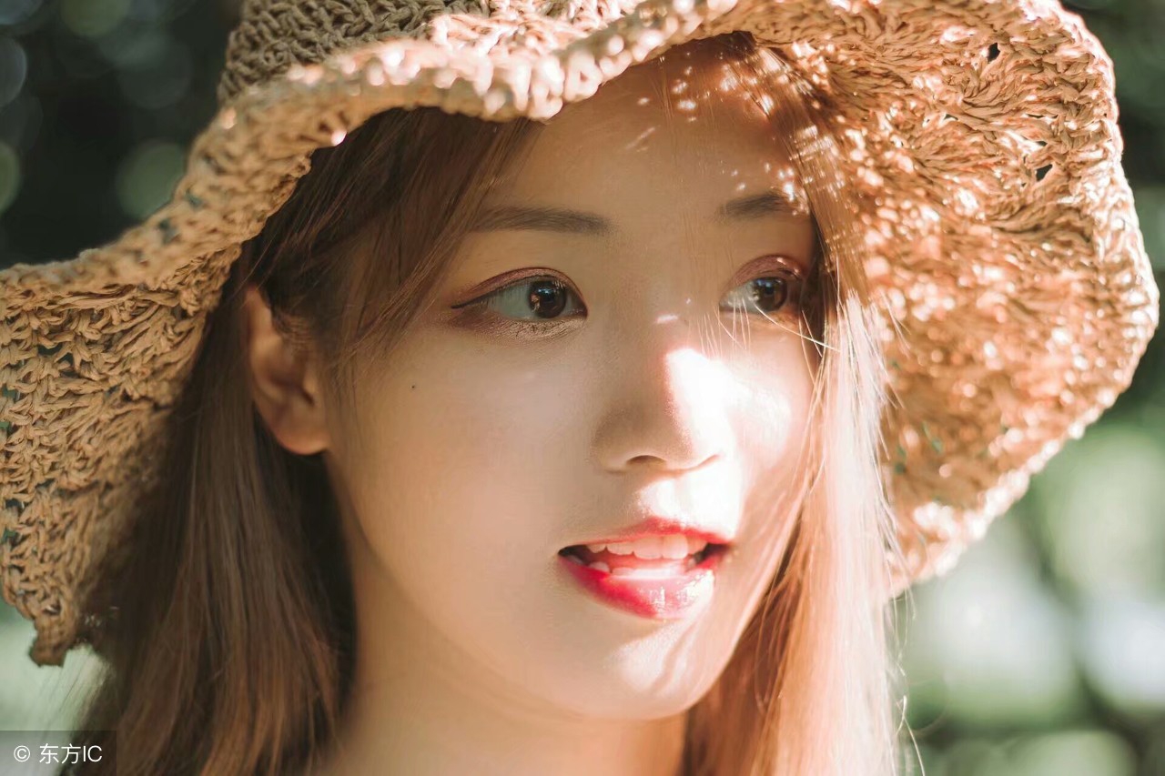 情侣接吻拍照技巧,情侣要知道的接吻小技巧