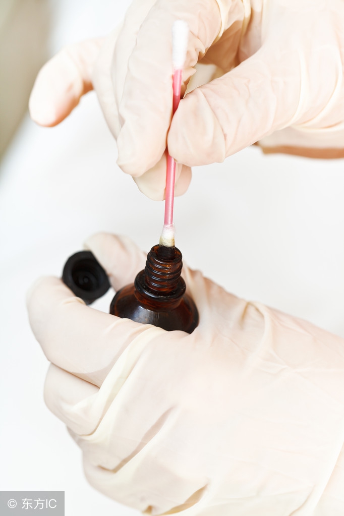 擦伤、磕破要会消毒,你常用的这几款消毒水越用越毒,可能致癌