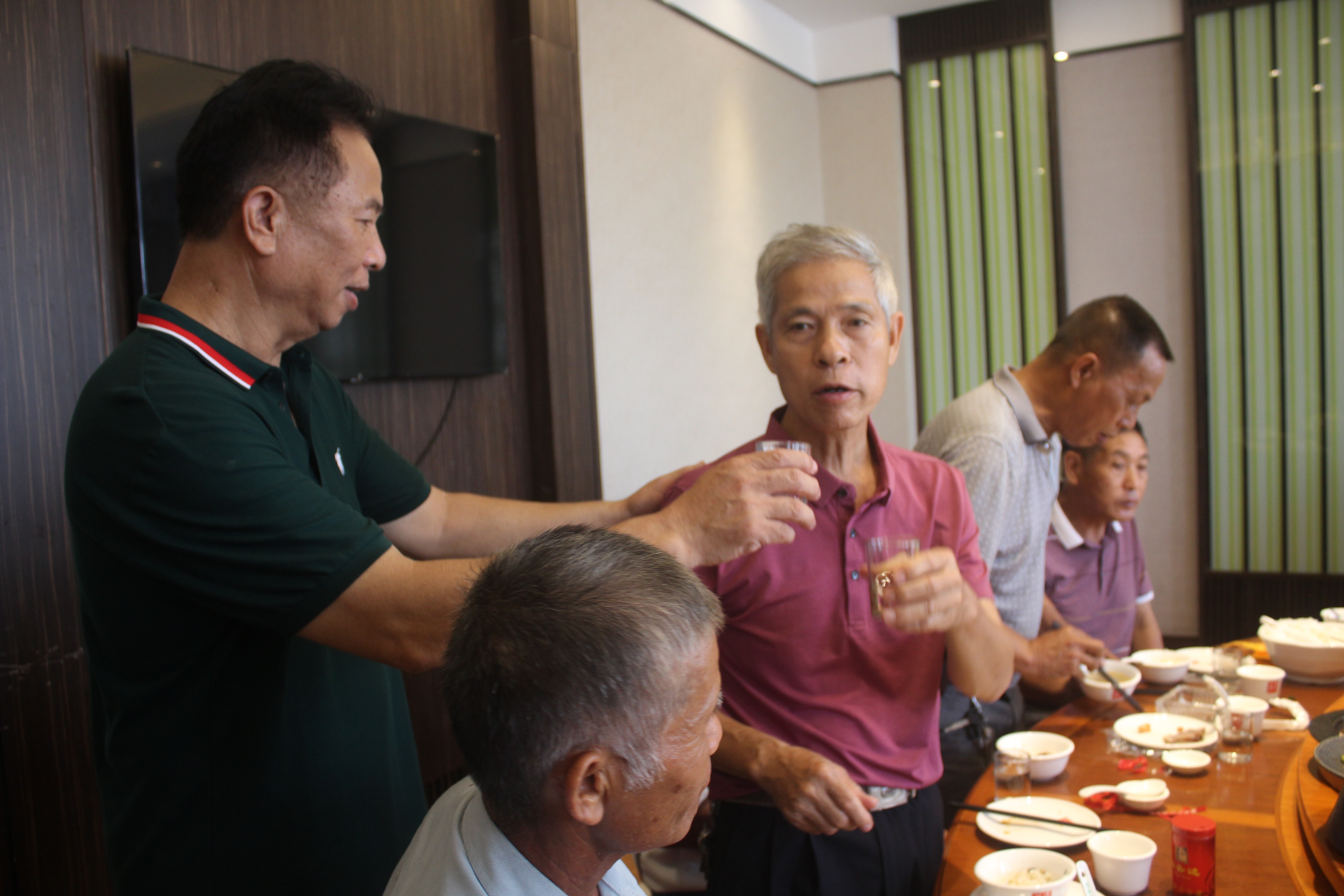 走进广空岁月永恒——地空导弹六团与四五八医院战友庆“八一”