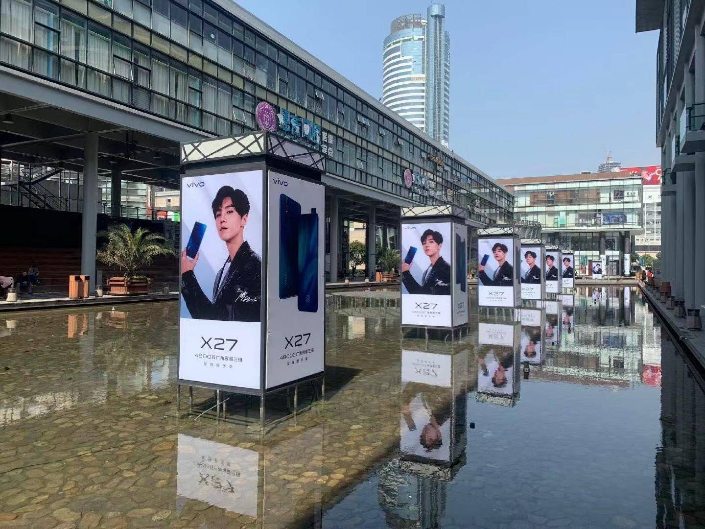 鹿晗是“刚”哥，看完这些，你会被他圈粉。