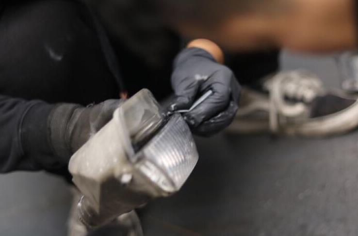 老车翻新：修复2005年凌志LS430，V8自吸大排量，一代神话再复活