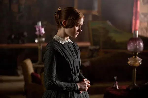 简爱逆境中的希望与坚持,星辰大海简爱遇见贵人