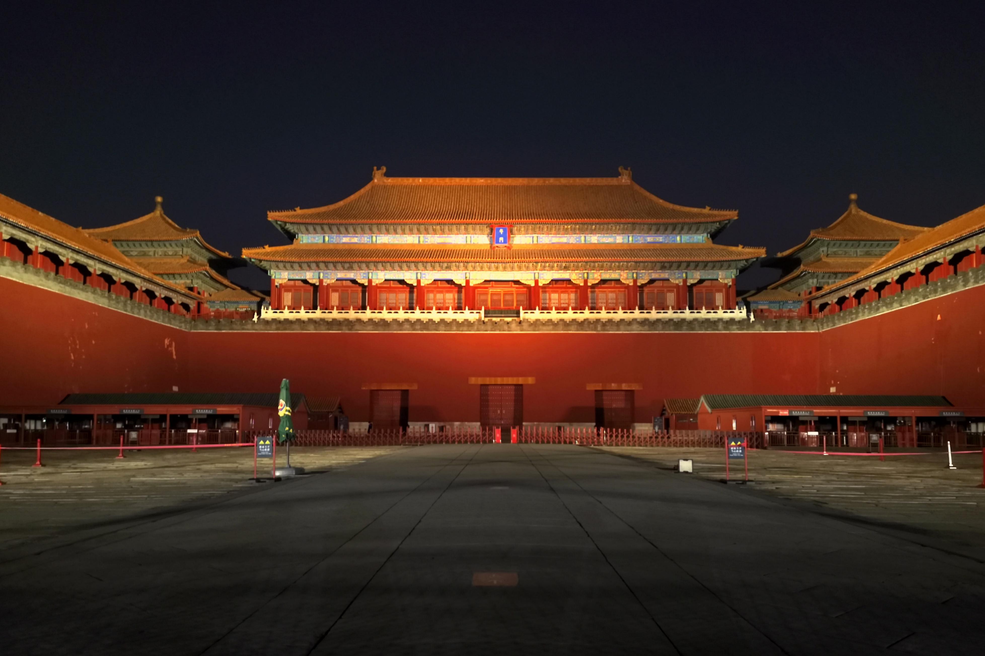 北京中轴线赏景最佳地点,北京中轴线和著名景点