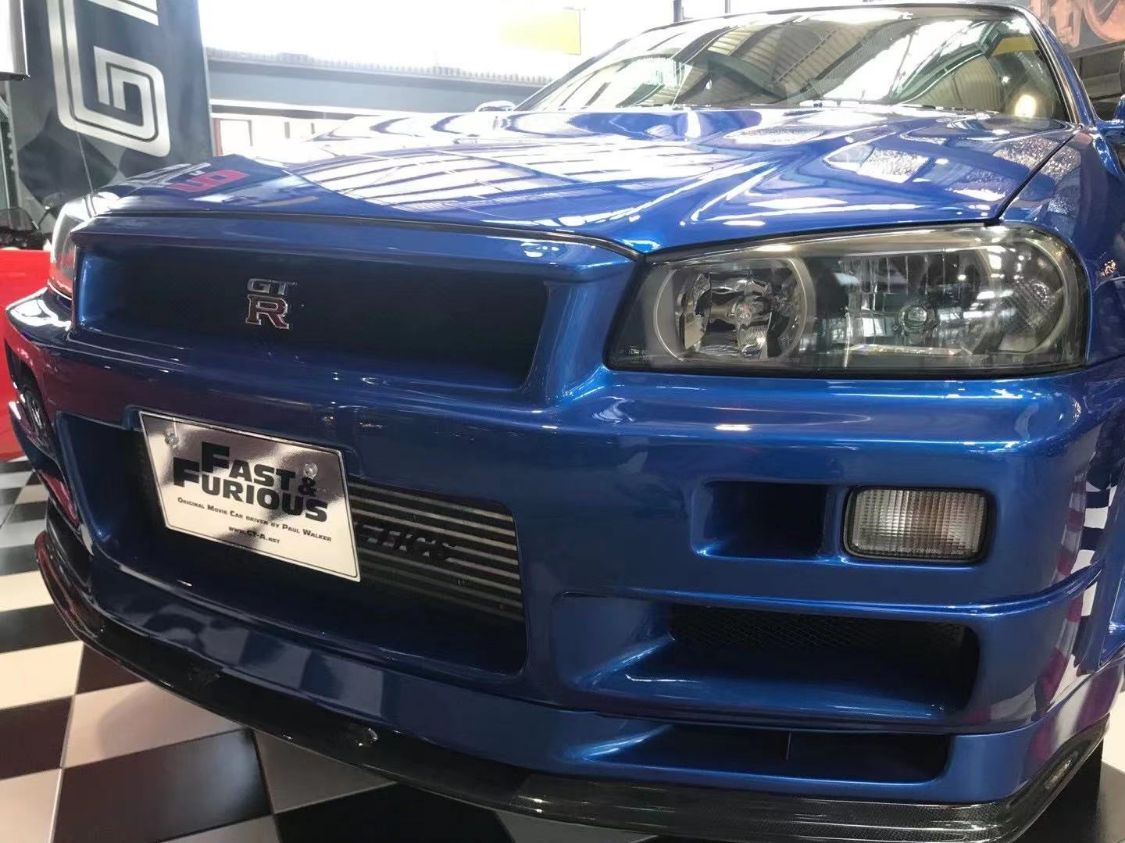 保罗沃克第一辆gtr,保罗沃克开的车gtr