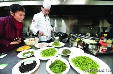 西湖龙井是怎么做的,西湖龙井茶叶好不好吃