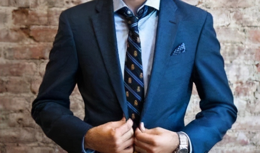 汤尼古领带怎么挑选,西服领带款式