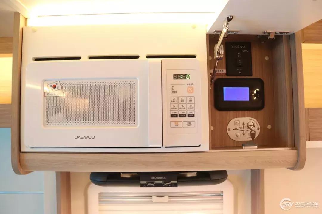 能过限高杆的房车,能过限高的进口房车