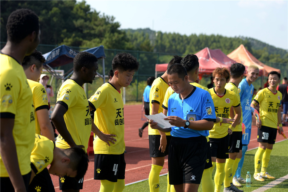 广西足球比赛今日赛程,桂超联赛2024广西贺州