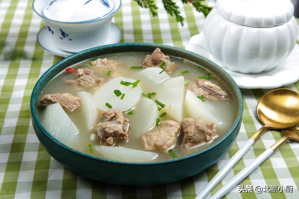 煮排骨要不要撇浮沫,炖肉炖排骨记住一放三不放