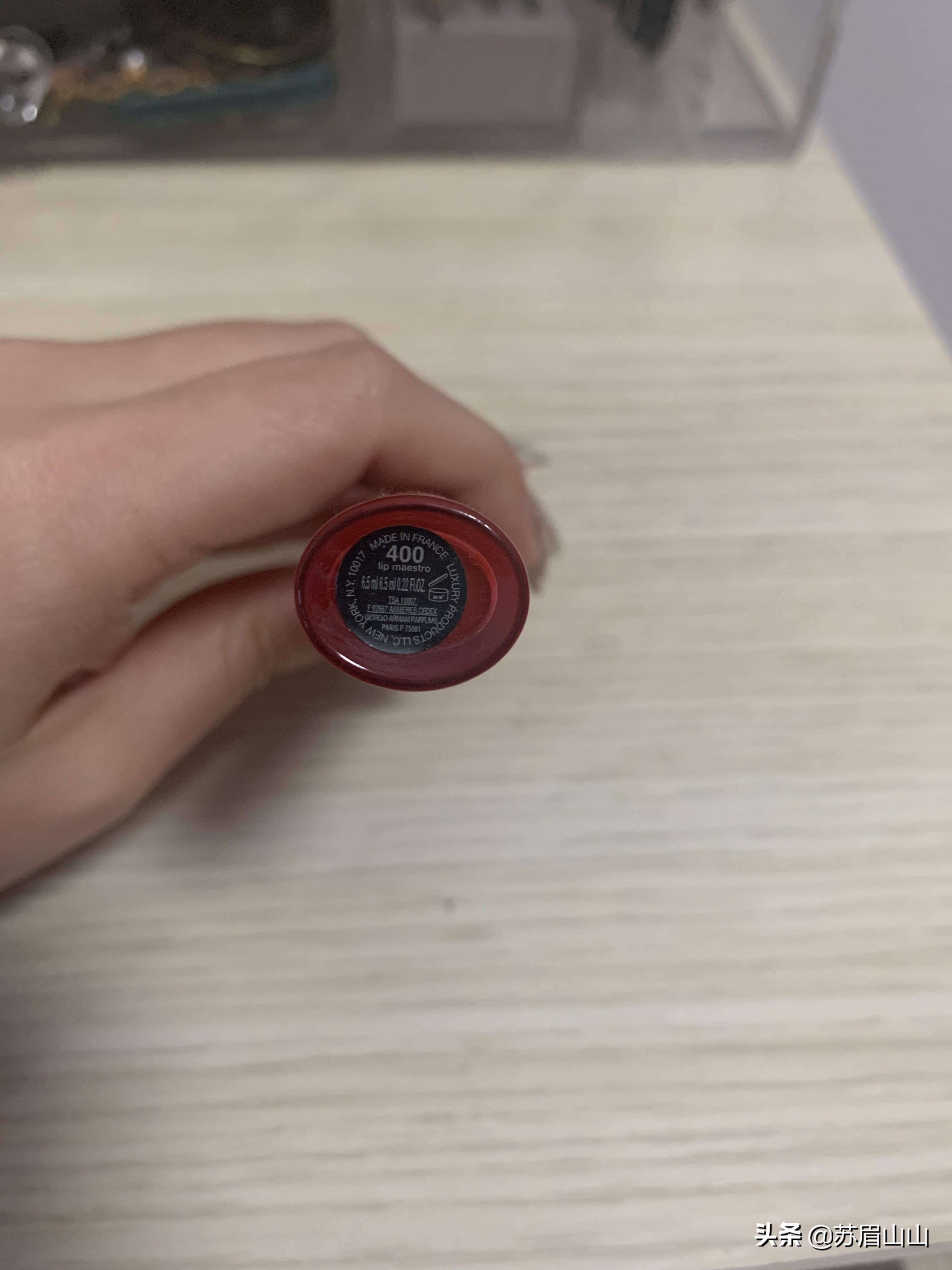 易烊千玺阿玛尼彩妆代言到期了吗,易烊千玺代言的香水阿玛尼多少钱